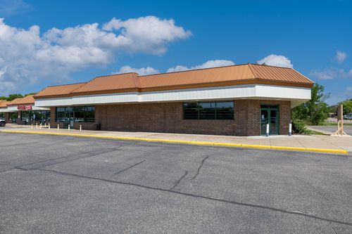 2231 11th Ave E, North Saint Paul, MN, 55109-5158 | Card Image