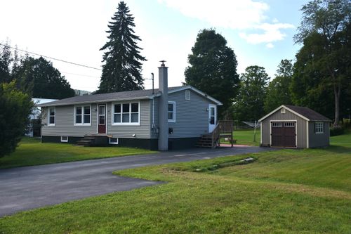 43 Western Ave, Northfield, VT, 05663-5648 | Card Image