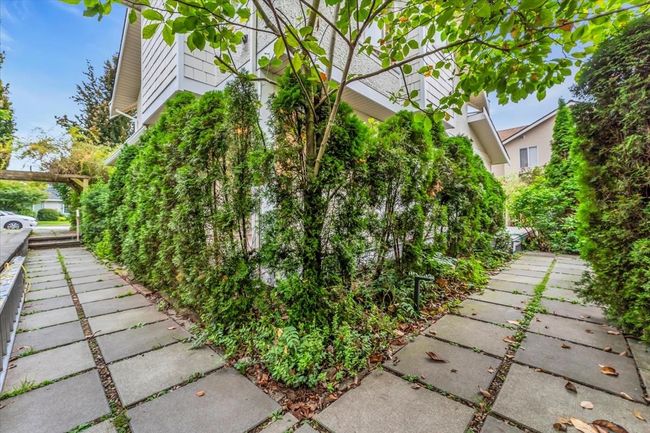 266 W 17 Th Street, Townhouse with 4 bedrooms, 3 bathrooms and 1 parking in North Vancouver BC | Image 34