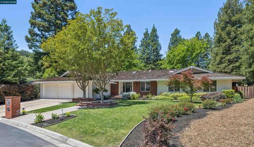 27 Shawn Ct, Alamo, CA, 94507-2886 | Card Image