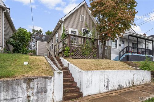 4028 Schiller Pl, Saint Louis, MO, 63116-3348 | Card Image