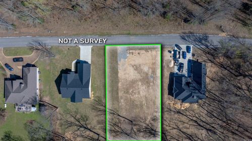 135 Leatherwood Circle, Batesville, AR, 72501 | Card Image