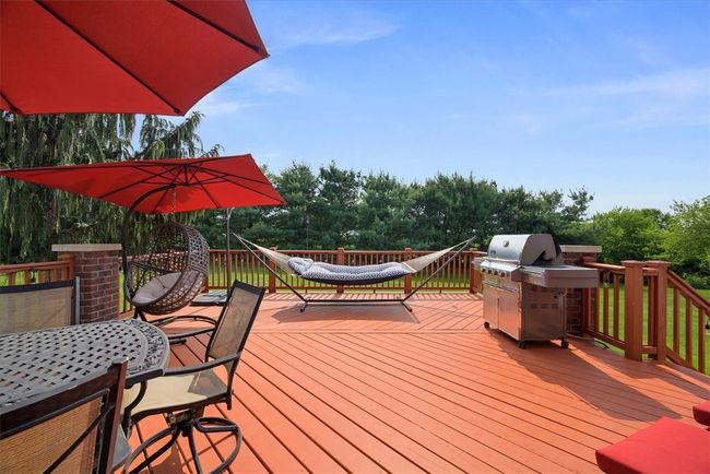 There is a natural gas line for a gas grill. | Image 40