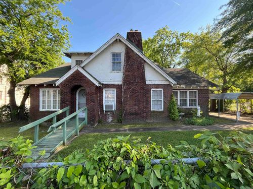 403 Orange St, Hot Springs, AR, 71901-5218 | Card Image