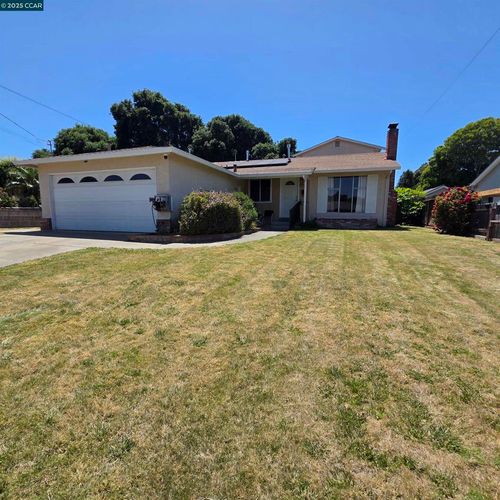 2771 Cornelius Dr, San Pablo, CA, 94806-1601 | Card Image