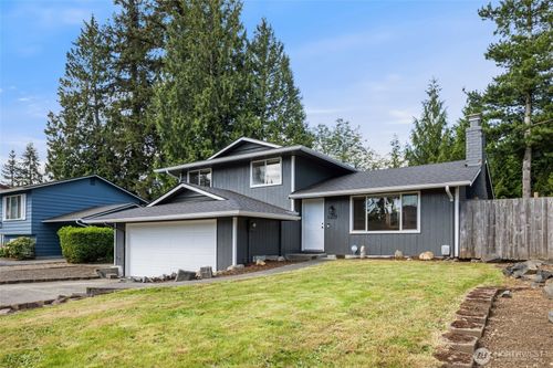 11422 31st Ave Se, Everett, WA, 98208-5233 | Card Image
