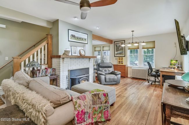 1 Yates St, House other with 3 bedrooms, 2 bathrooms and 1 parking in Troy NY | Image 4