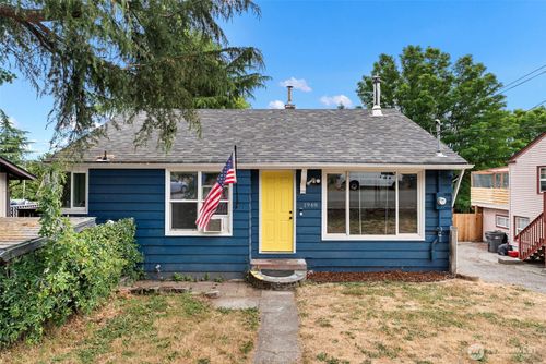 1948 N Callow Ave, Bremerton, WA, 98312-2910 | Card Image