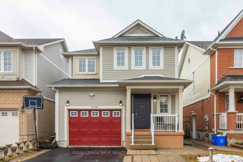 1532 Sarasota Cres, Oshawa, ON, L1G8E9 | Card Image