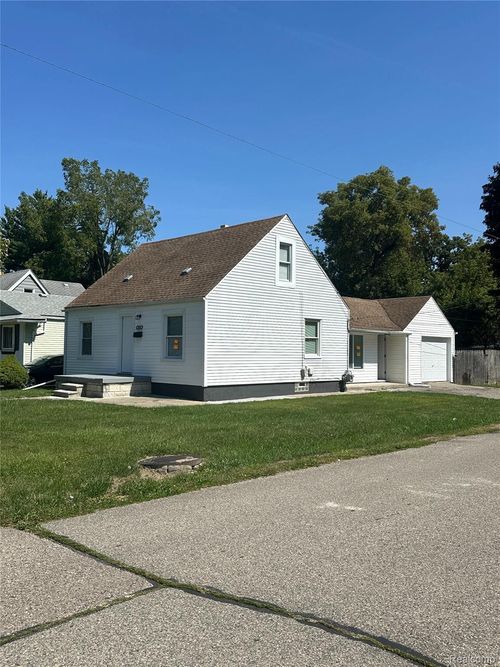 19904 Seminole, Redford, MI, 48240-1626 | Card Image