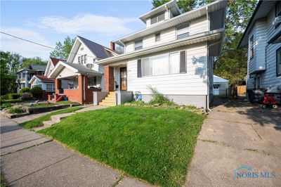 4142 Thornton Avenue, House other with 3 bedrooms, 1 bathrooms and 2 parking in Toledo OH | Image 2