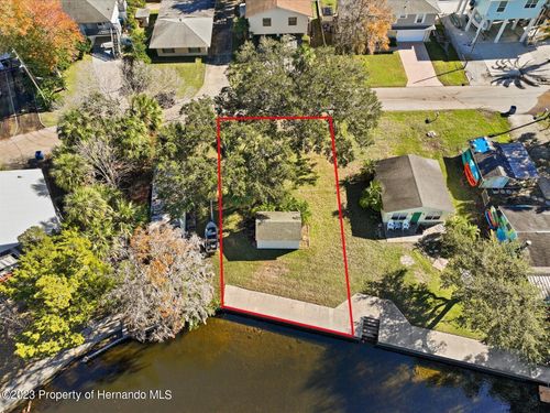 7259 Tropical Dr, WEEKI WACHEE, FL, 34607-1430 | Card Image