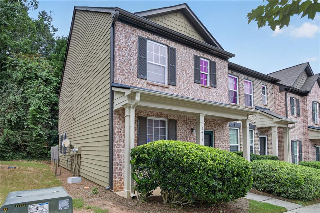 Residential in East Point 3