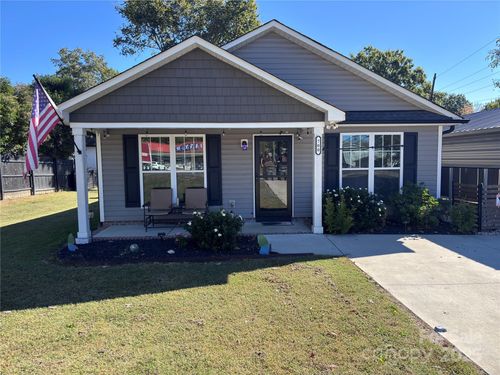 700 Wright Ave, Kannapolis, NC, 28083-3068 | Card Image