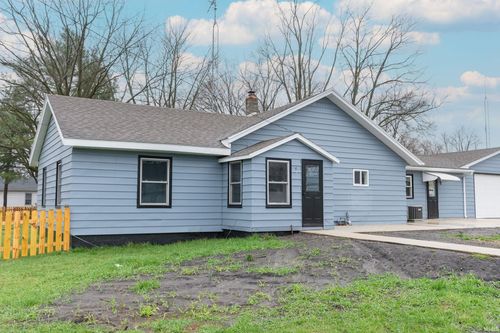 55301 Fairview Ave, South Bend, IN, 46628-1118 | Card Image