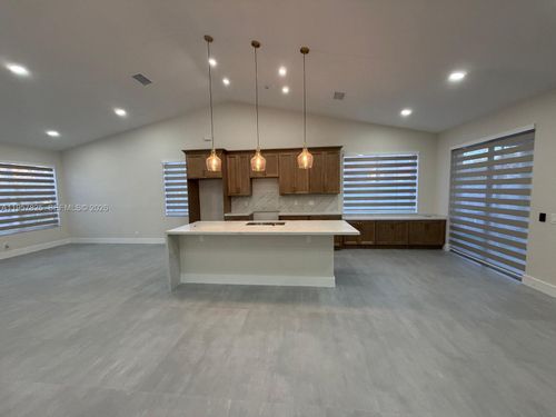 755 Falling Water Rd, Weston, FL, 33326-3557 | Card Image