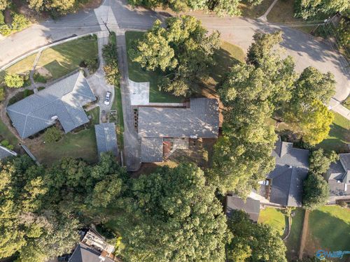 2804 Bentley St Se, Huntsville, AL, 35801-2219 | Card Image