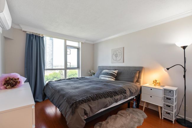 1203 - 2138 Madison Ave, Condo with 2 bedrooms, 2 bathrooms and 2 parking in Burnaby BC | Image 10
