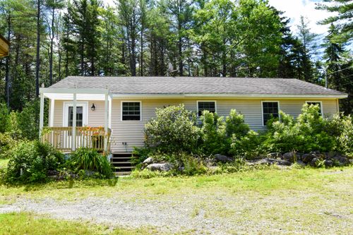 15 Good Heart Lane, Orrington, ME, 04474 | Card Image