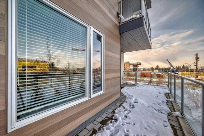 103 - 150 Shawnee Square Sw, Home with 2 bedrooms, 2 bathrooms and 1 parking in Calgary AB | Image 27