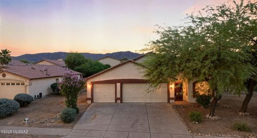 5852 W Mohave Bloom Dr, Tucson, AZ, 85735-5150 | Card Image