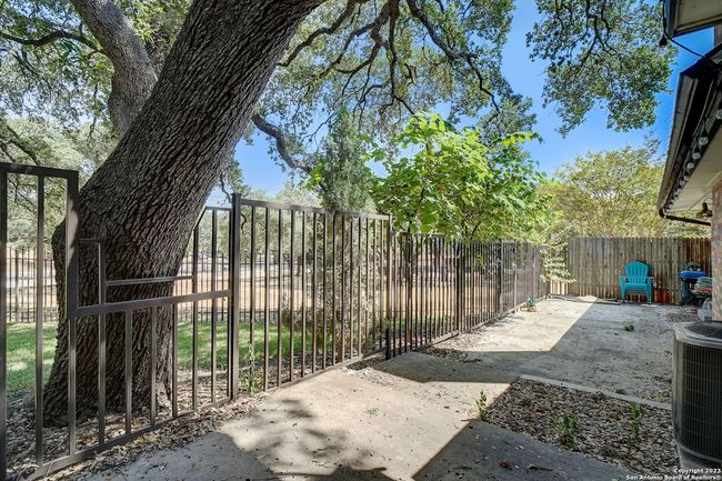 APT-44B - 8915 Datapoint Dr, Condo with 3 bedrooms, 3 bathrooms and null parking in San Antonio TX | Image 36