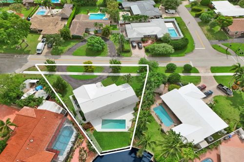 5311 Ne 15th Ave, Fort Lauderdale, FL, 33334-5814 | Card Image