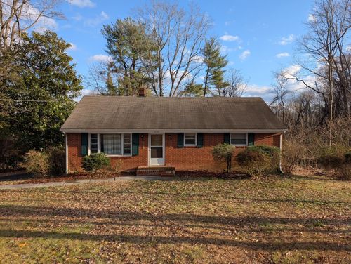 2750 Creston Ave Sw, Roanoke, VA, 24015-4316 | Card Image