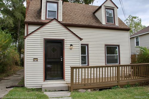 92 N Ardmore St, Pontiac, MI, 48342-2702 | Card Image