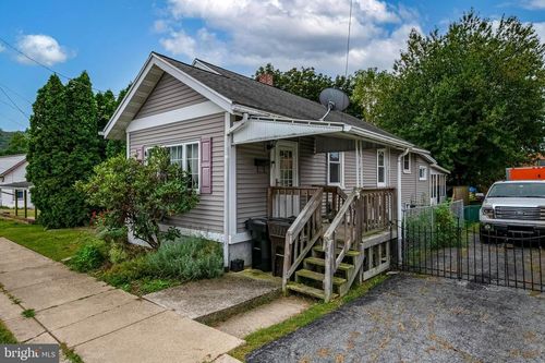 108 Midland Ave, READING, PA, 19606-1333 | Card Image