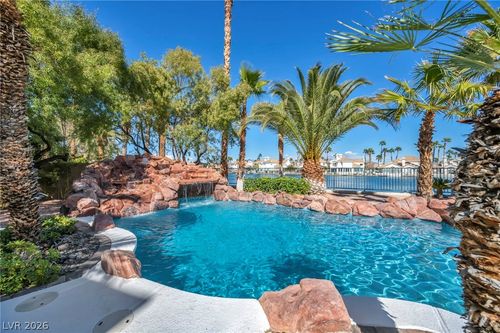 2812 Sterling Cove Dr, Las Vegas, NV, 89128-7729 | Card Image