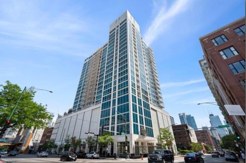 1208-757 Orleans St, Chicago, IL, 60654-3523 | Card Image