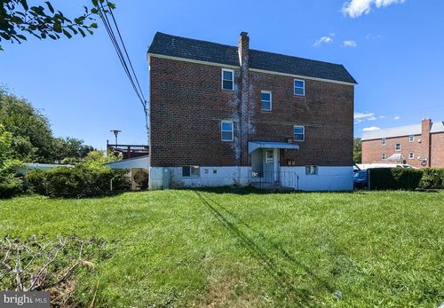 3658 Genesee Dr, Philadelphia, PA, 19154-3017 | Card Image