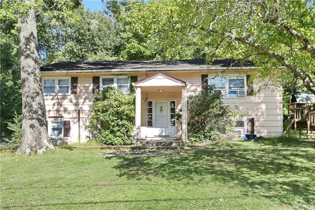 Ehret Dr, Monsey, NY 10952