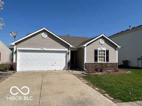 11876 Wapiti Way, Noblesville, IN, 46060-7930 | Card Image