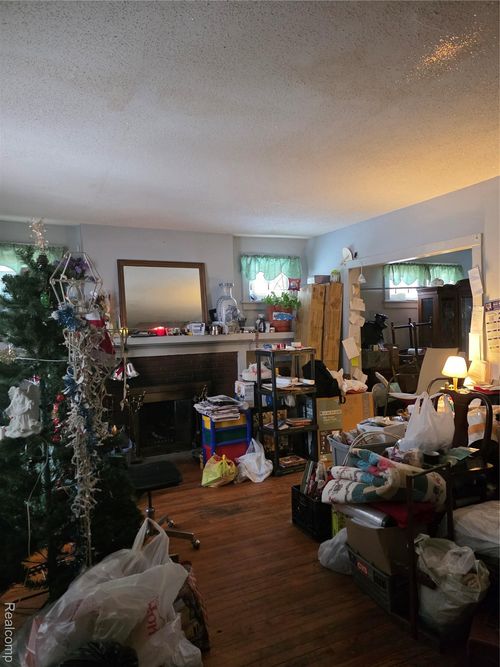 15362 Princeton St, Detroit, MI, 48238-2804 | Card Image