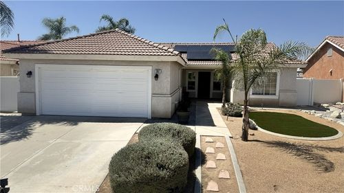 1361 Whitewood Dr, Mentone, CA, 92359 | Card Image