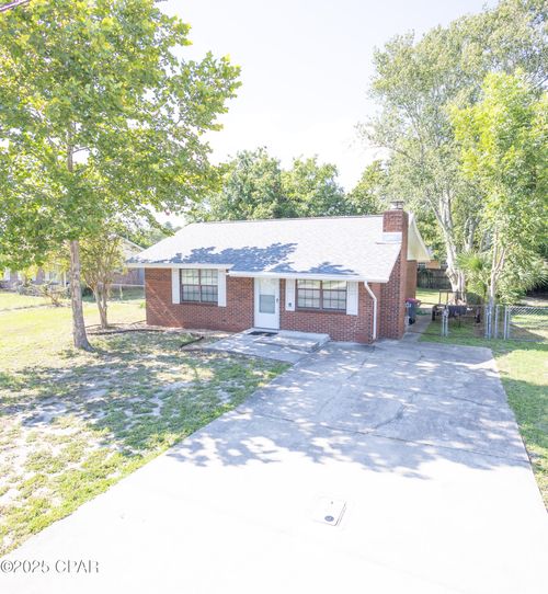 135 Heather Dr, Panama City Beach, FL, 32413-5215 | Card Image