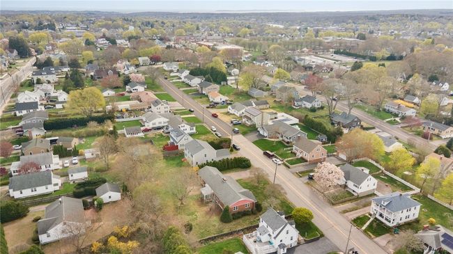 21 Top St, House other with 3 bedrooms, 3 bathrooms and 8 parking in Westerly RI | Image 46