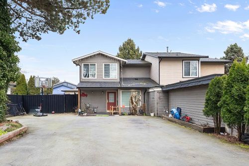 6860 134 St, Surrey, BC, V3W8G7 | Card Image