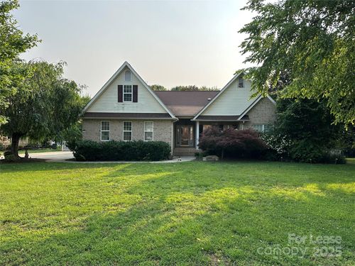 127 Shoreview Dr, Mooresville, NC, 28117-5946 | Card Image