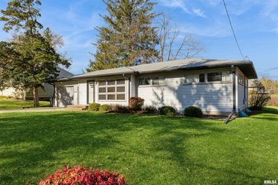 1012 2 Nd Avenue South, House other with 3 bedrooms, 1 bathrooms and null parking in Clinton IA | Image 3