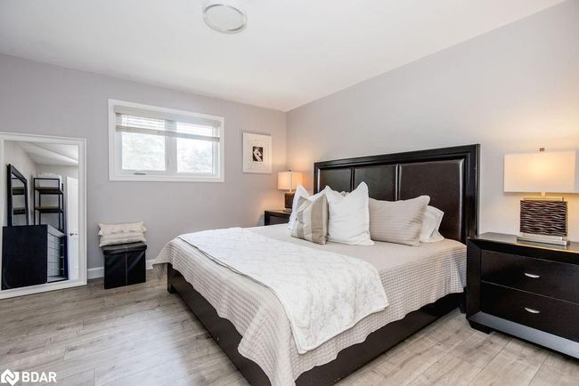 1175 Carson Rd, House other with 5 bedrooms, 2 bathrooms and 6 parking in Springwater ON | Image 16
