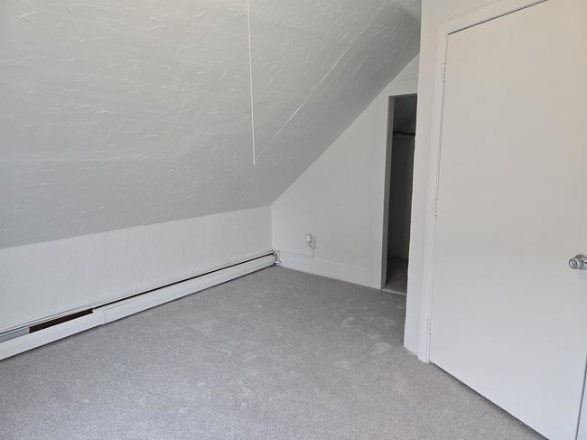 1 - 38 Summer St, Home with 3 bedrooms, 1 bathrooms and null parking in Newport NH | Image 17