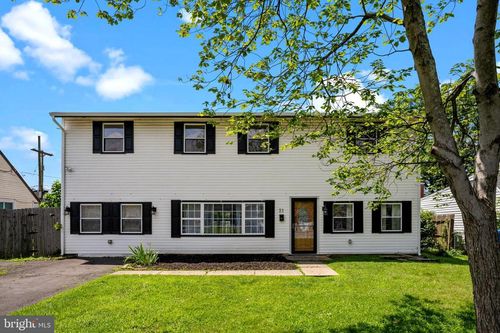21 Mintleaf Rd, LEVITTOWN, PA, 19056-3625 | Card Image