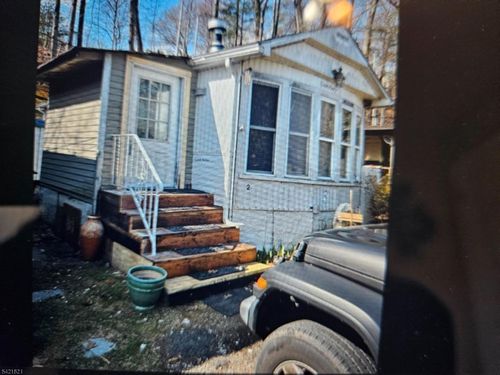 apt-2-113 Hamburg Tpke, Butler, NJ, 07405-1545 | Card Image