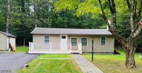17 Eastbrook Ln, Newton, NJ, 07860-6564 | Card Image