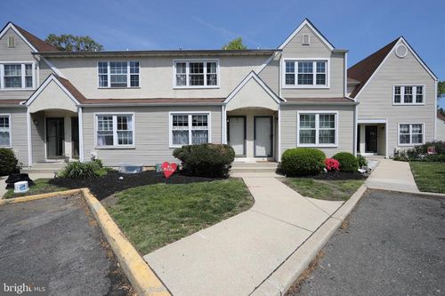 5-111 E Beechwood Ave, OAKLYN, NJ, 08107-1362 | Card Image