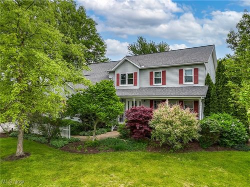 111 Township Road 581, Sullivan, OH, 44880-9721 | Card Image