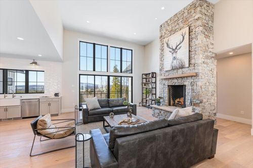 57 Cranberry Meadow Dr, Peterborough, NH, 03458-1606 | Card Image